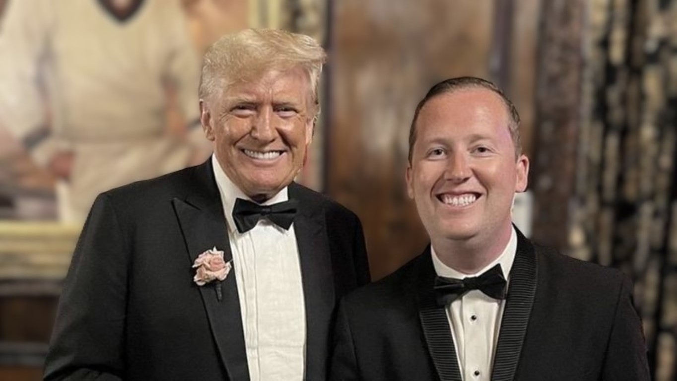 ট্রাম্পের ঘনিষ্ঠ সার্জিও গোরকে ভারতের রাষ্ট্রদূত মনোনয়ন